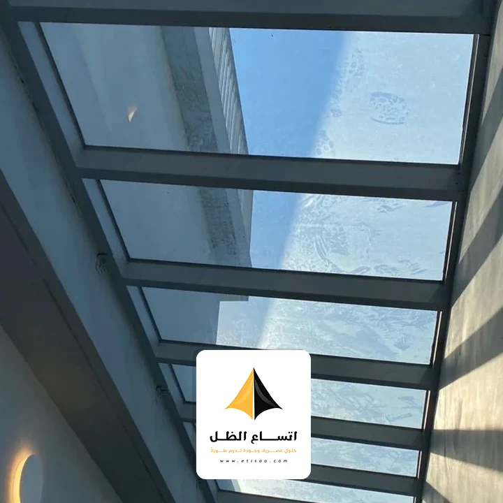 تغطية ممرات باللكسان